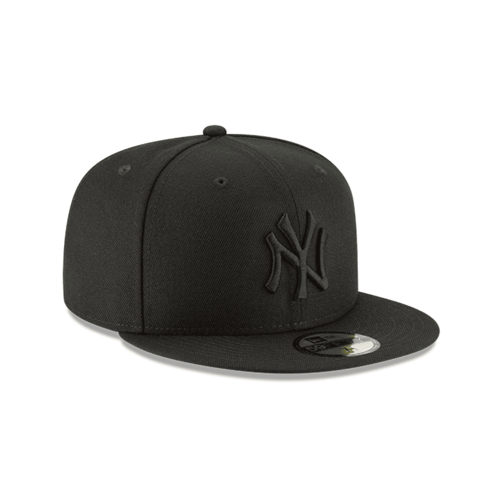 NEW ERA 59FIFTY MLB NEW YORK YANKEES BLACK ON BLACK GORRA CERRADA NEGRA