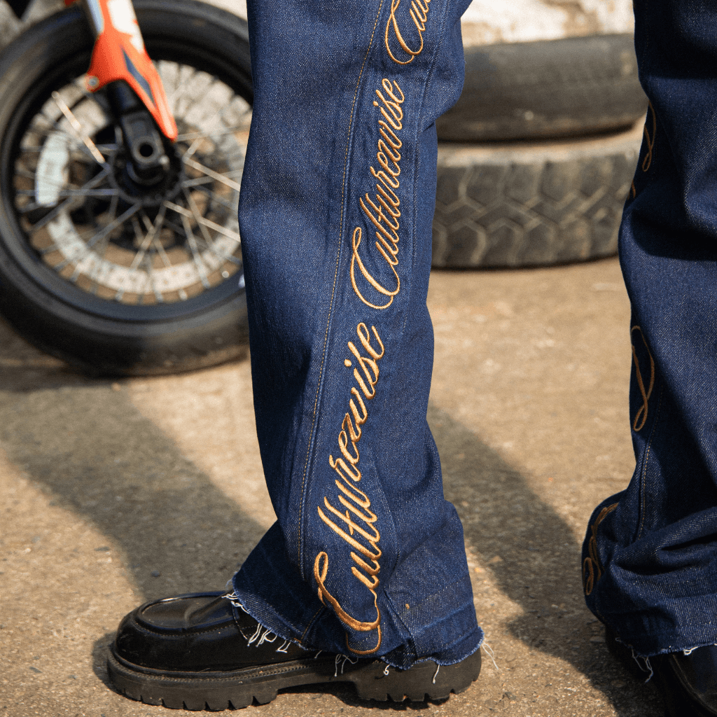 CULTUREWISE TWO STROKE SAINTS PANTALONES FLARE RAW DENIM JEAN AZUL