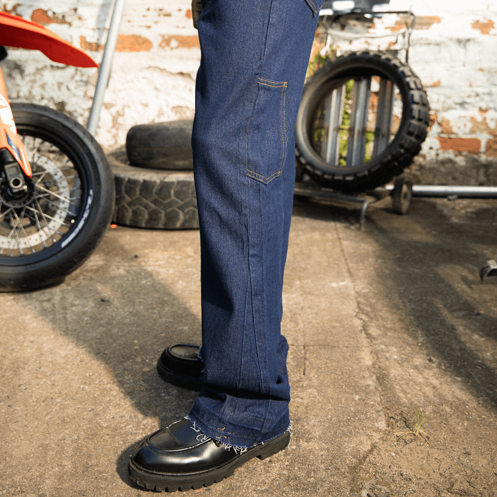 CULTUREWISE TWO STROKE SAINTS PANTALONES FLARE RAW DENIM JEAN AZUL