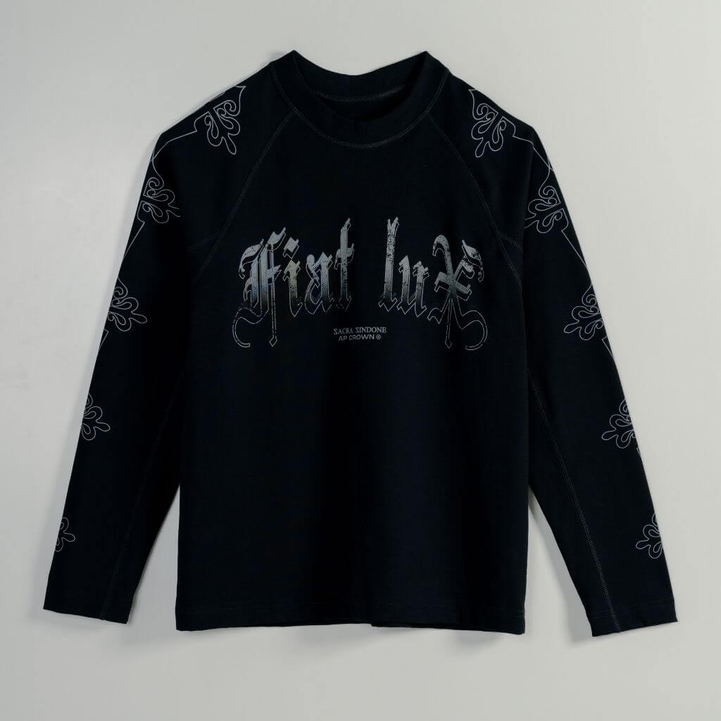 AP CROWN FIAT LUX SANCTUS BLACK PULLOVER MANGA LARGA OVERSIZE NEGRO