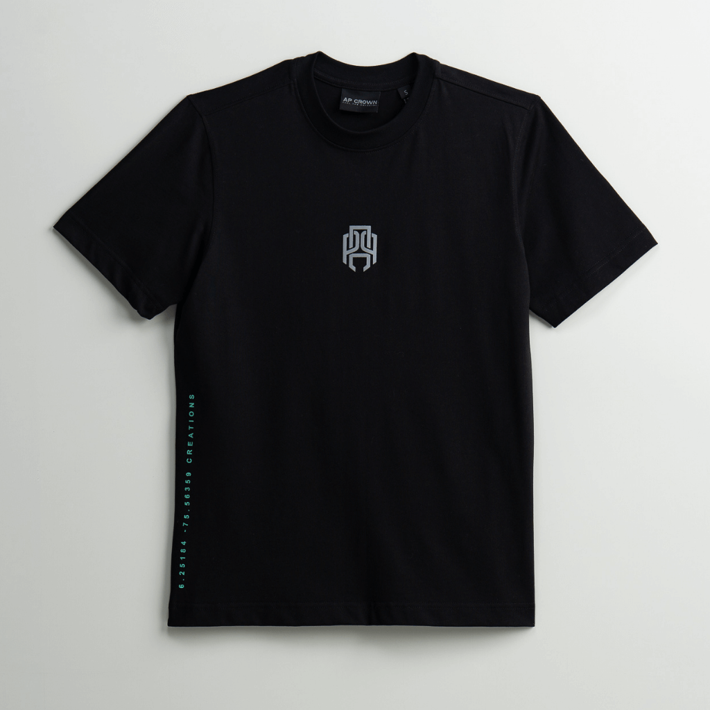 AP CROWN HILOS SAGRADOS RAYNE CAMISETA REGULAR NEGRA