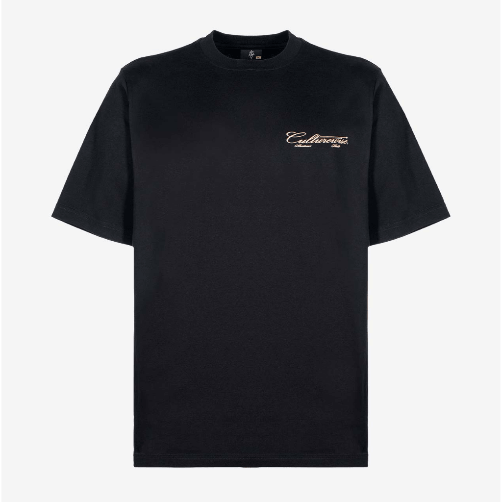 CULTURE WISE KONBINI CAMISETA NEGRA CRURSIVE LOGO CLASSIC BEIGE