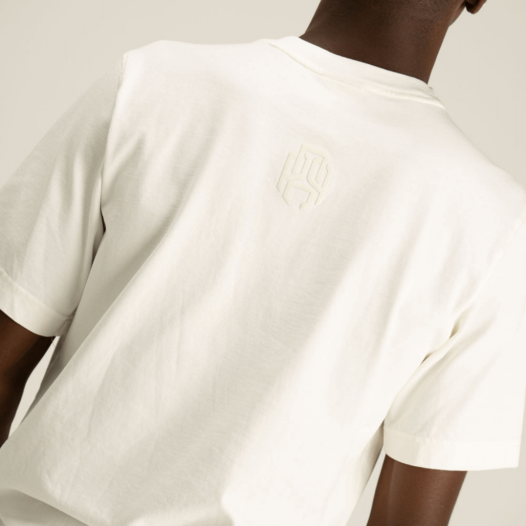 AP CROWN HIDDEN DEPTHS DAWN IVORY CAMISETA REGULAR FIT BEIGE