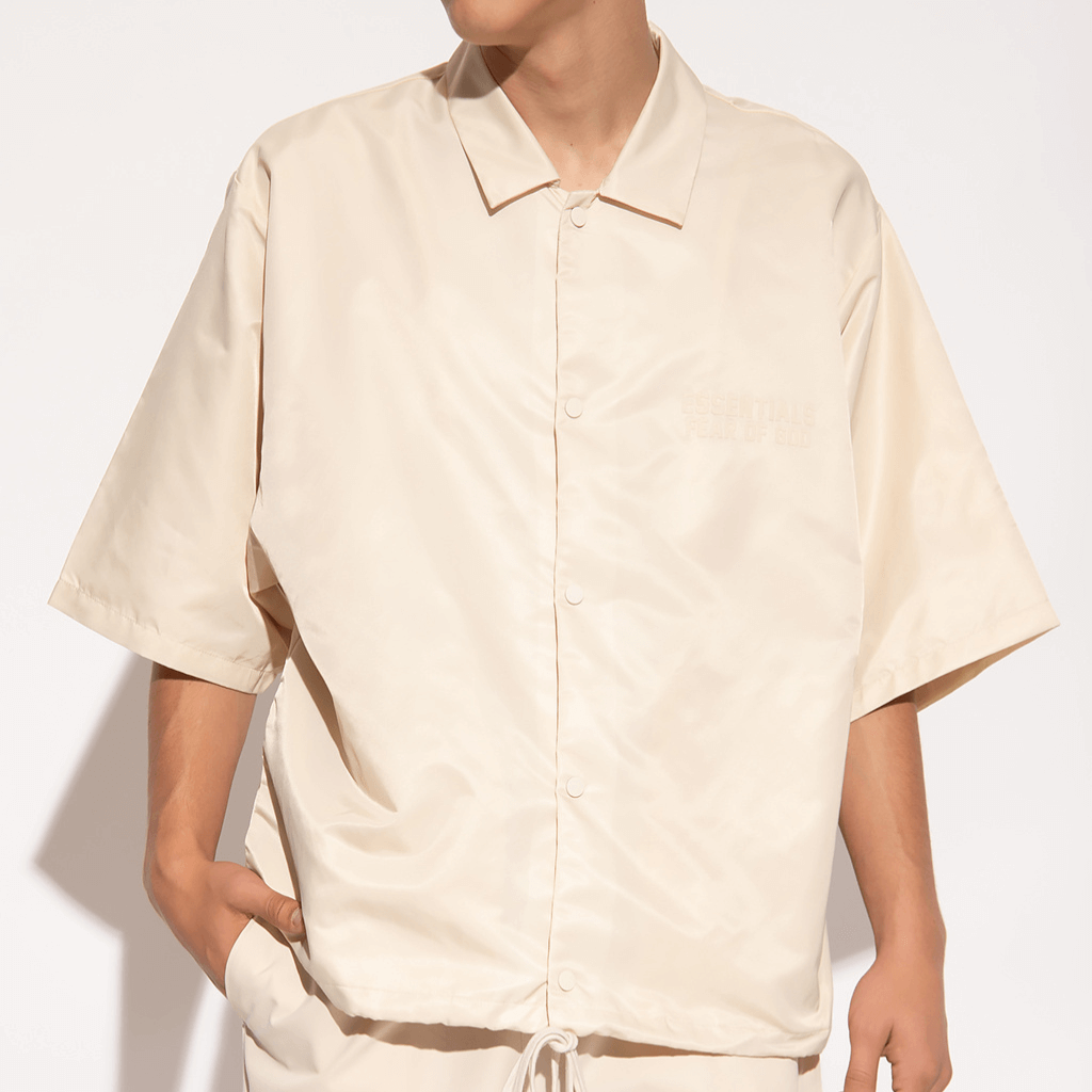 FEAR OF GOD ESSENTIALS CAMISA NYLON OVERSIZE BEIGE