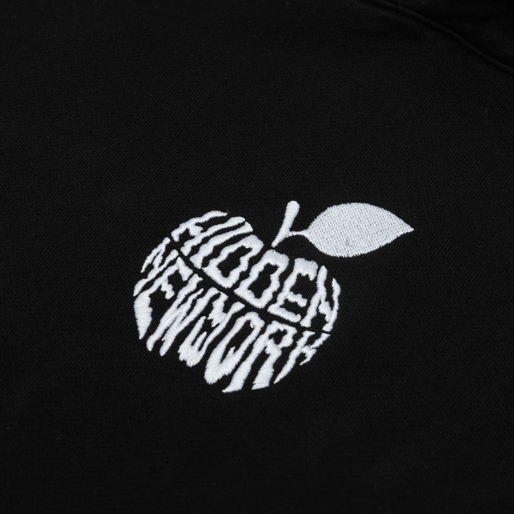 HIDDEN ROTTEN APPLE CAMISETA NEGRA