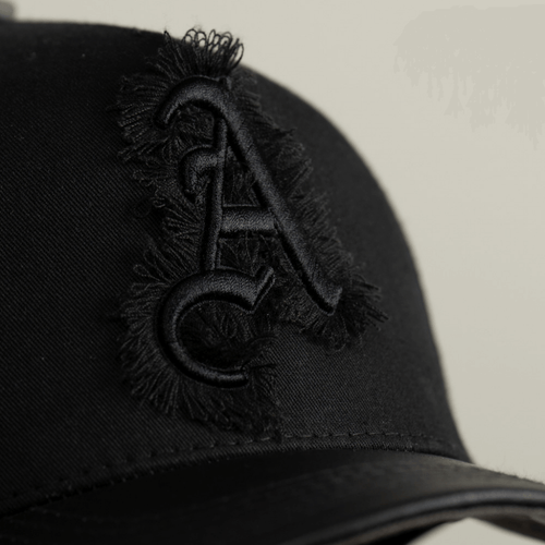 AP CROWN HIDDEN DEPTHS ECLIPSE GORRA  NEGRA