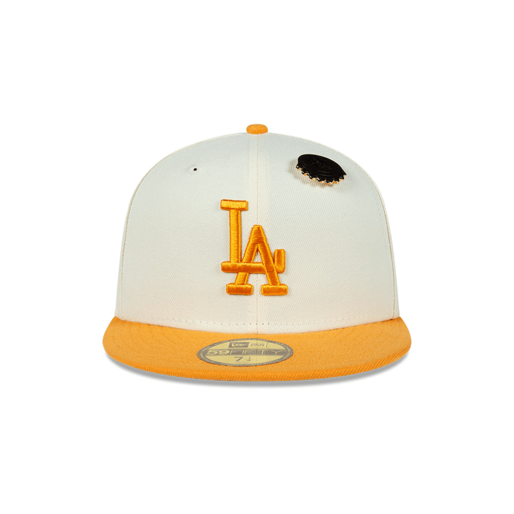 NEW ERA 59FIFTY MLB LOS ANGELES DODGERS BEERPACK PIN GORRA CERRADA BEIGE