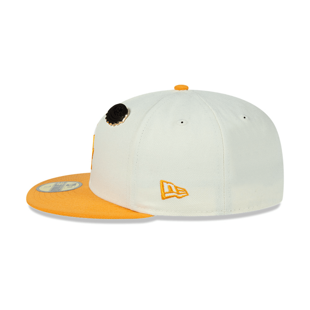 NEW ERA 59FIFTY MLB LOS ANGELES DODGERS BEERPACK PIN GORRA CERRADA BEIGE