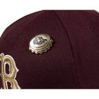 NEW ERA 59FIFTY MLB BOSTON RED SOX BEERPACK PIN GORRA CERRADA VINOTINTO