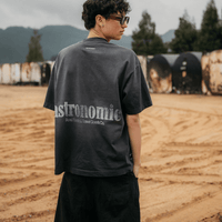 ASTRONOMIC CAN I GET A RIDE? ROAD SUPPLY CAMISETA OVERSIZED GRIS