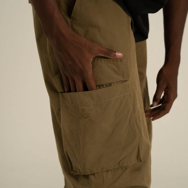 AP CROWN FIAT LUX IRON PARACHUTE PANTS OVERSIZE VERDE