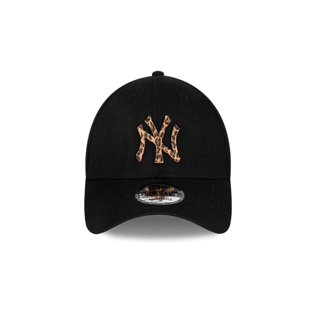NEW ERA 9FORTY MLB NEW YORK YANKEES LEOPARD LOGO GORRA AJUSTABLE NEGRA