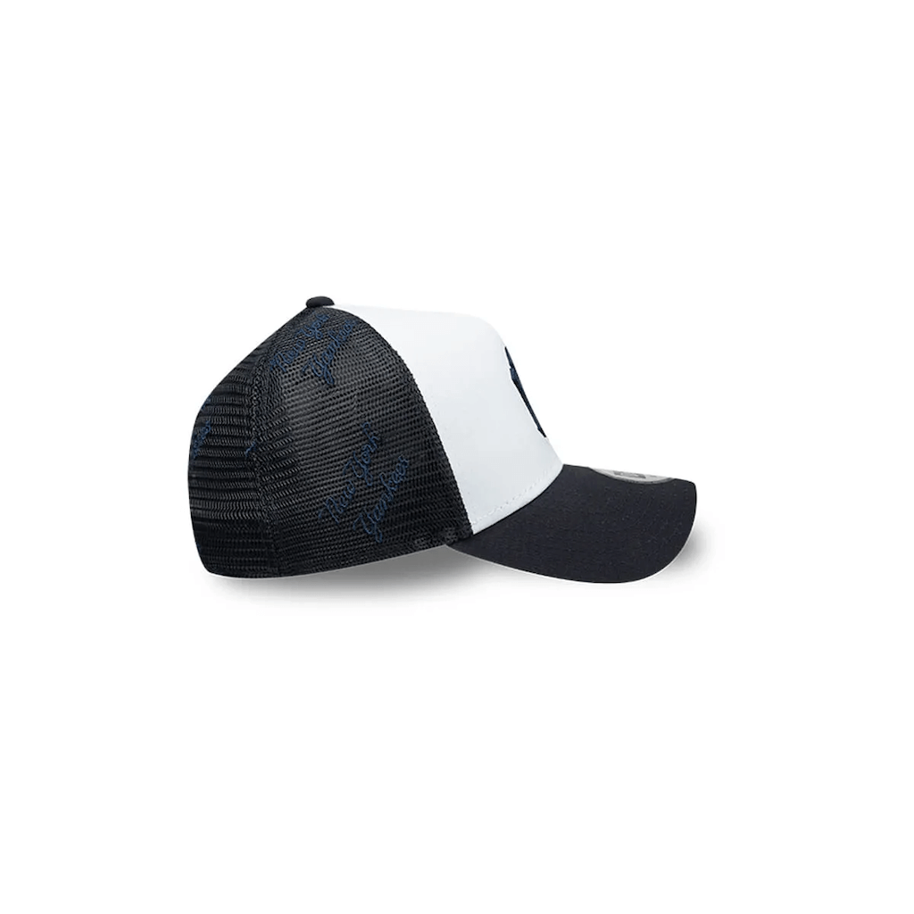 NEW ERA 9FORTY MLB NEW YORK YANKEES MESH EMBROIDERY GORRA AJUSTABLE CAMIONERA BLANCA