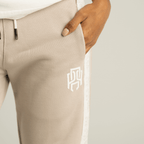 AP CROWN HILOS SAGRADOS UMUN PANTALON ARENA