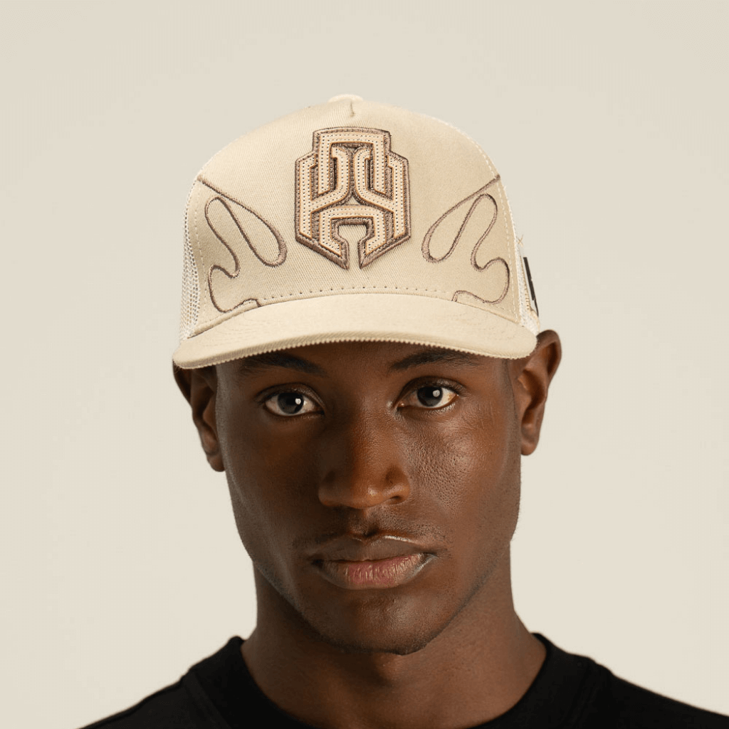 AP CROWN HIDDEN DEPTHS SILENCE GORRA CAMIONERA AJUSTABLE BEIGE