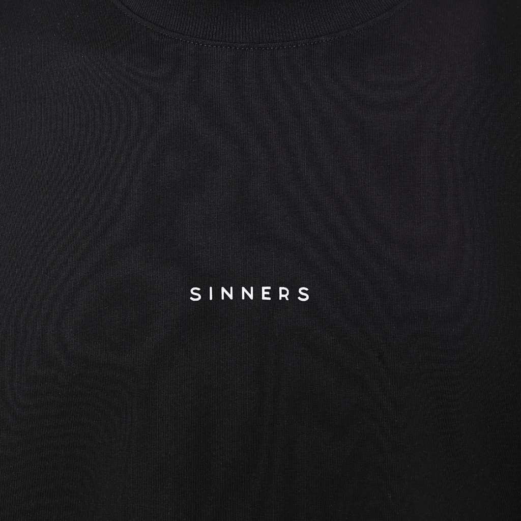SINNERS GARMENTS LOGO CAMISETA OVERSIZE NEGRA