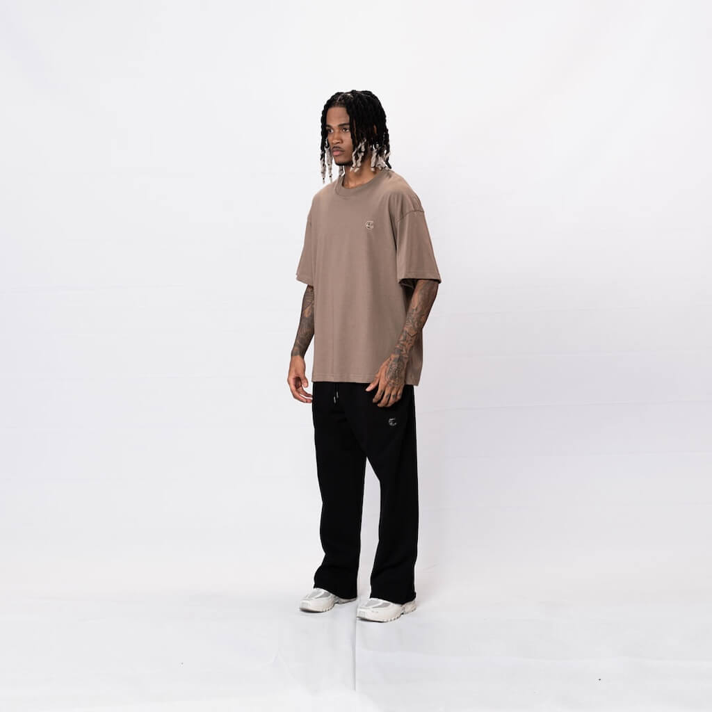 CREEP BRAND CAMISETA OVERSIZE BASICA PLACA CAFE