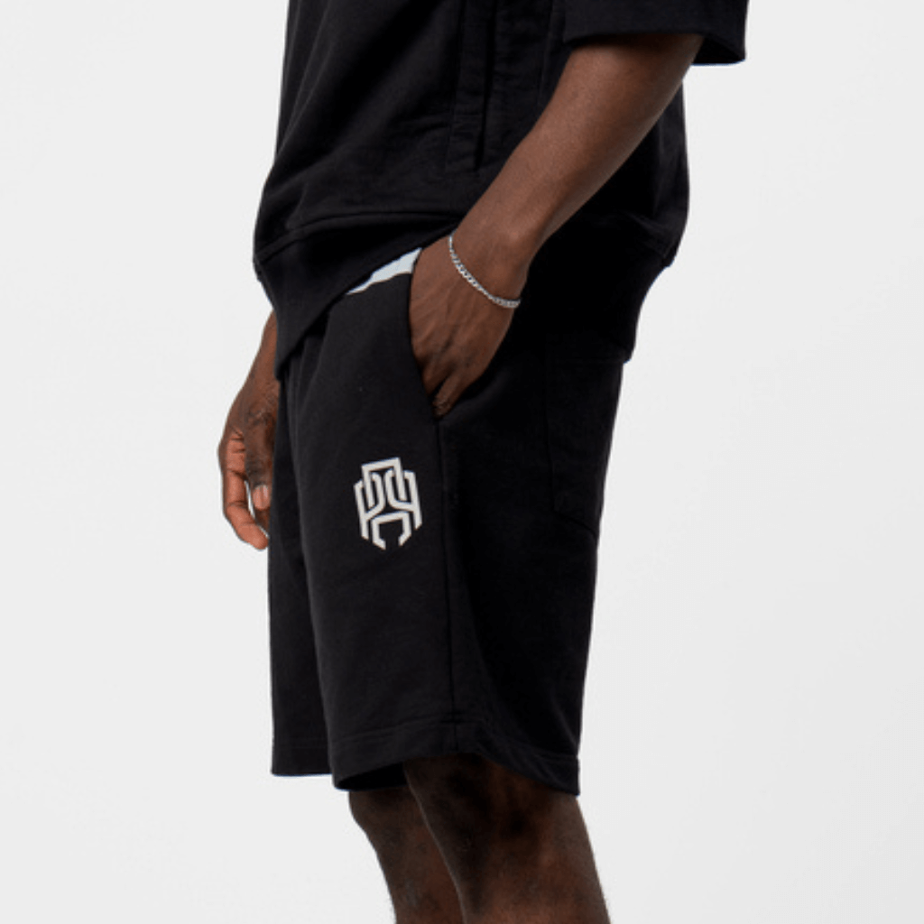 AP CROWN GODS LANGUAGE GRID SHORTS NEGROS