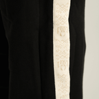 AP CROWN HILOS SAGRADOS APY PANTALON NEGRO
