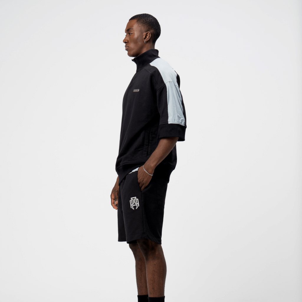 AP CROWN GODS LANGUAGE GRID SHORTS NEGROS