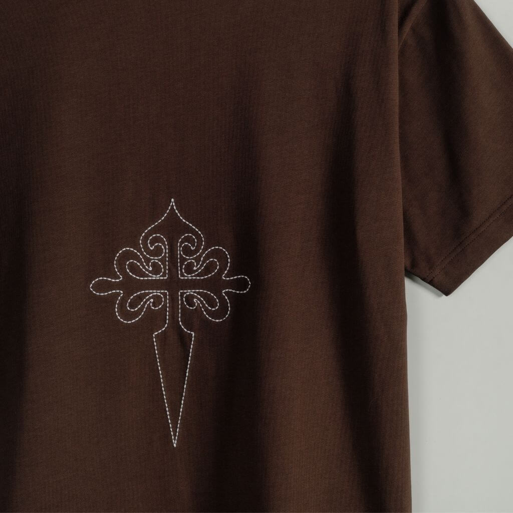 AP CROWN FIAT LUX ARCH CAMISETA OVERSIZE CAFE