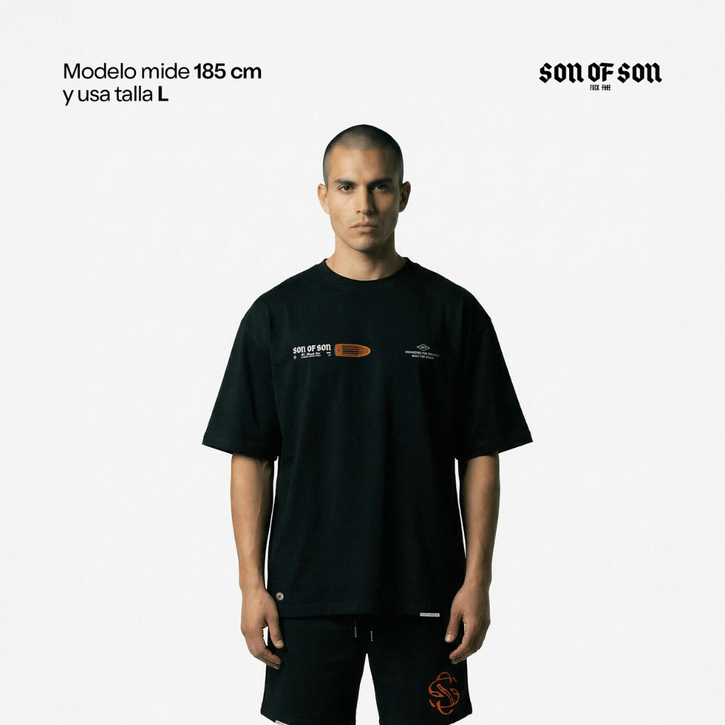 SON OF SON DALLAS TEXAS PRECISION DIVISION CAMISETA OVERSIZED NEGRA