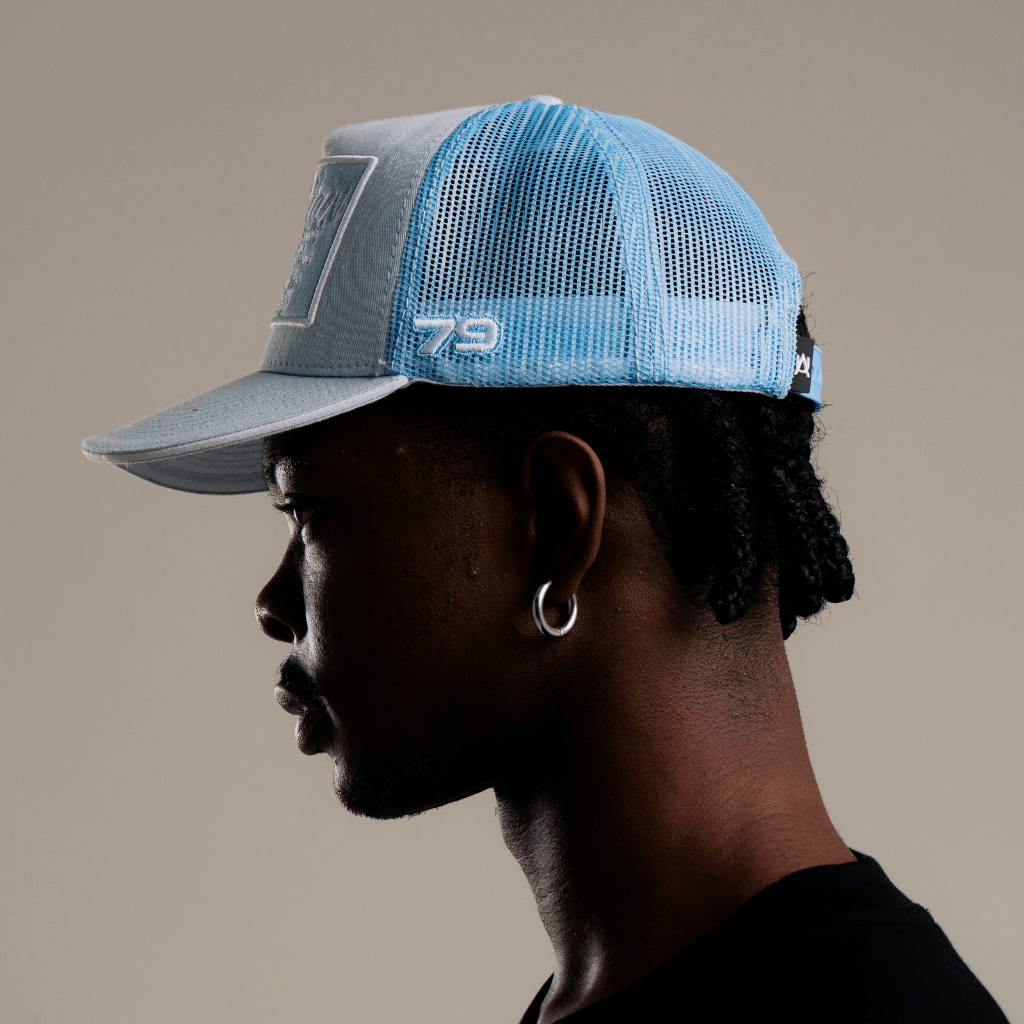 AURUM STARS I BLUE CAP GORRA CAMIONERA AJUSTABLE AZUL