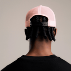 AURUM STARS I BLACK & ROSE CAP GORRA CAMIONERA AJUSTABLE ROSADA