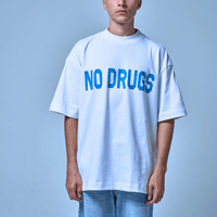SINNERS NO DRUGS CAMISETA OVERSIZED BLANCA