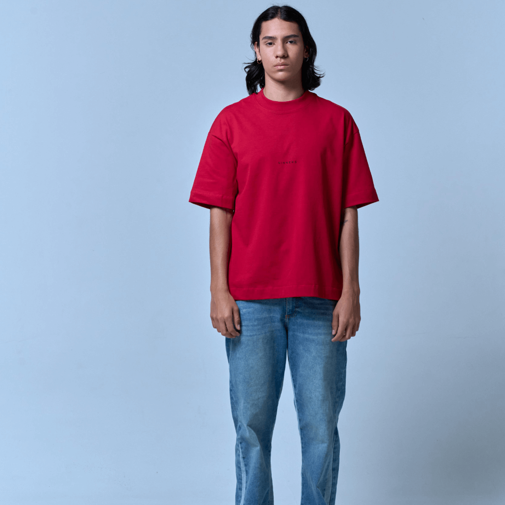 SINNERS CENTER LOGO CAMISETA BOXY ROJA