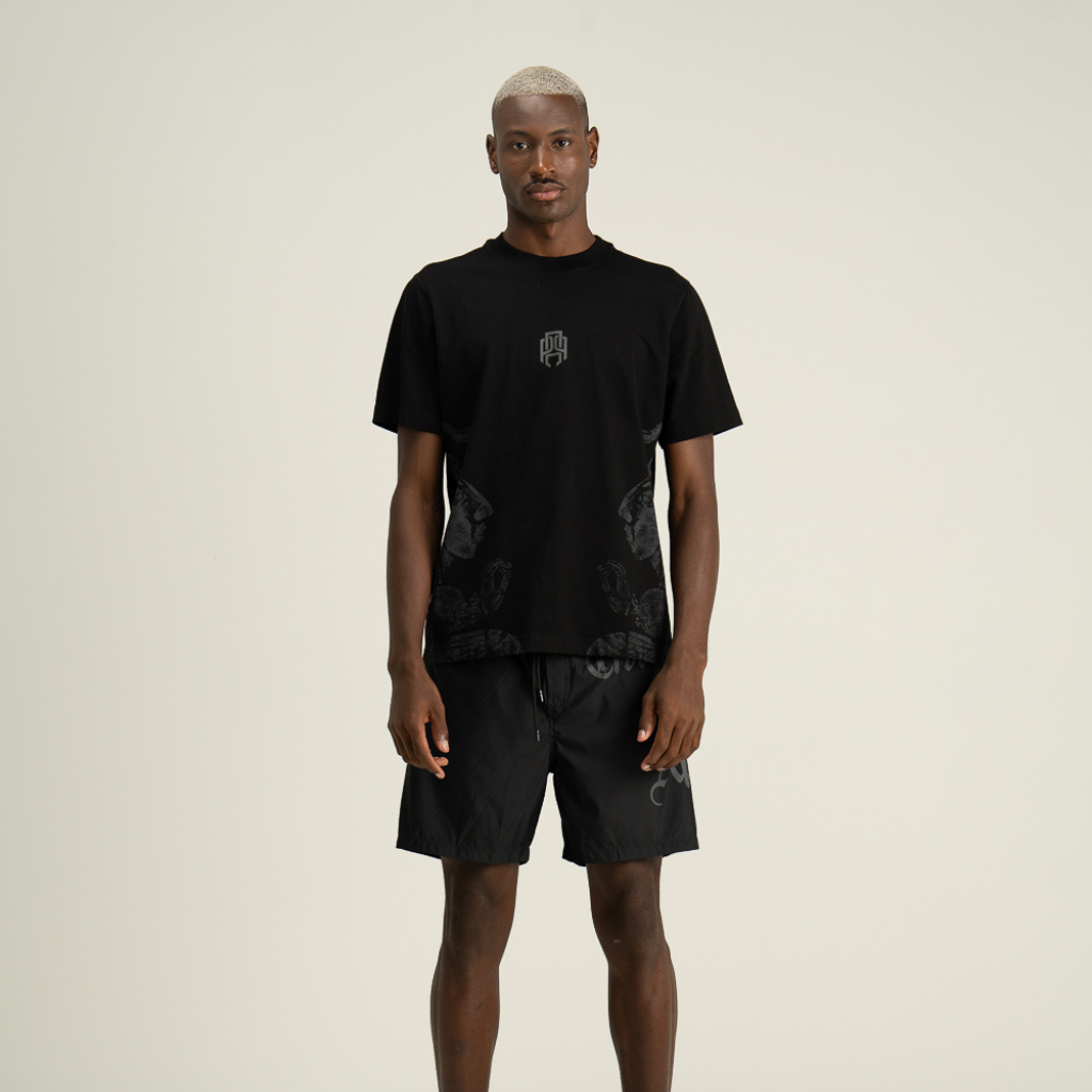 AP CROWN HILOS SAGRADOS AKIR CAMISETA REGULAR NEGRA/ARENA