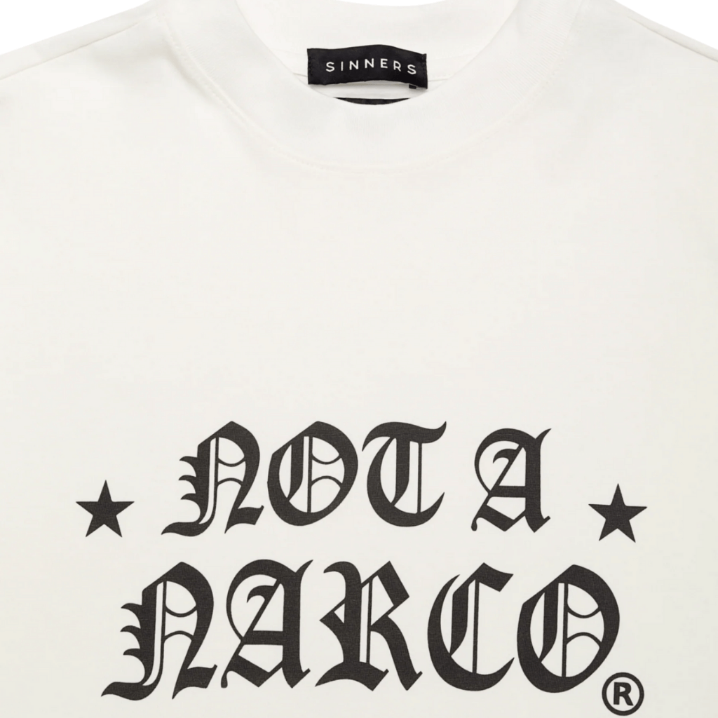SINNERS NOT A NARCO STAR CREME CAMISETA OVERSIZED BEIGE