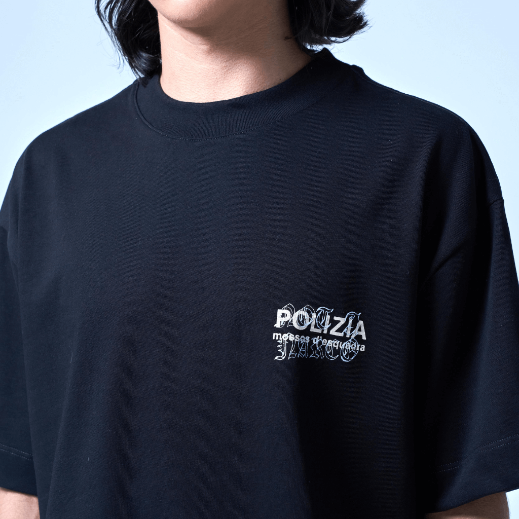 SINNERS POLIZIA CAMISETA OVERSIZED NEGRA