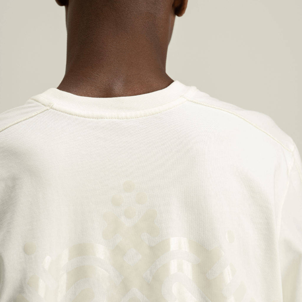 AP CROWN HILOS SAGRADOS LIAH CAMISETA MANGA LARGA REGULAR BLANCA