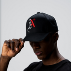 AP CROWN GODS LANGUAGE VENE GORRA AJUSTABLE NEGRA