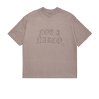 SINNERS NOT A NARCO CAMISETA BOXY CAFE