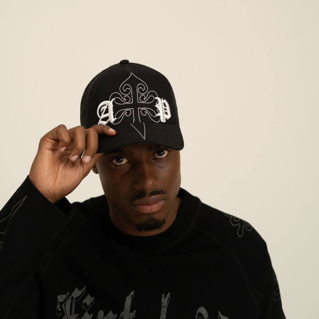 AP CROWN FIAT LUX ORATIO GORRA CAMIONERA AJUSTABLE TRUCKER GRIS