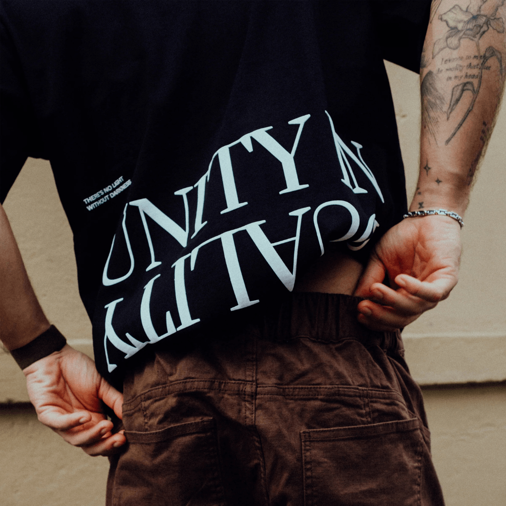 AP CROWN SIGNAL CAMISETA DUALITY HIBRIDA NEGRO