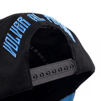 BAEZ x OSCAR MAYDON "VOLVER AL FUTURO" GORRA AJUSTABLE NEGRA