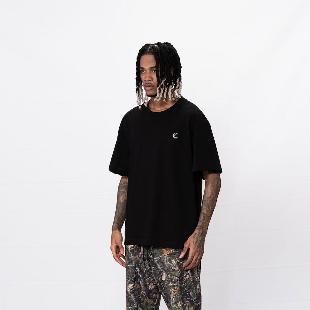 CREEP BRAND CAMISETA OVERSIZE BASICA PLACA NEGRA