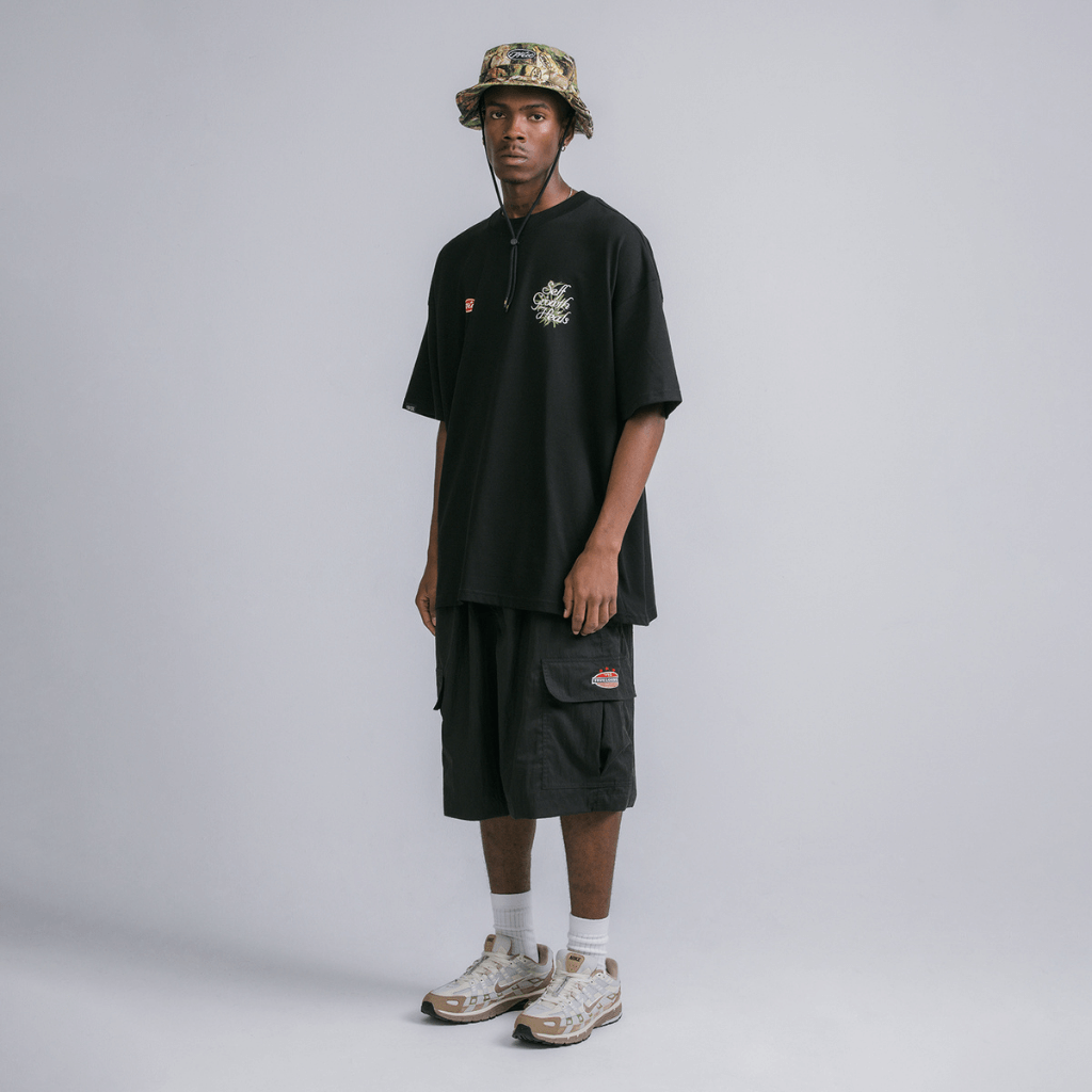 TRUE 420 SELF GROWTH CAMISETA OVERSIZE NEGRA