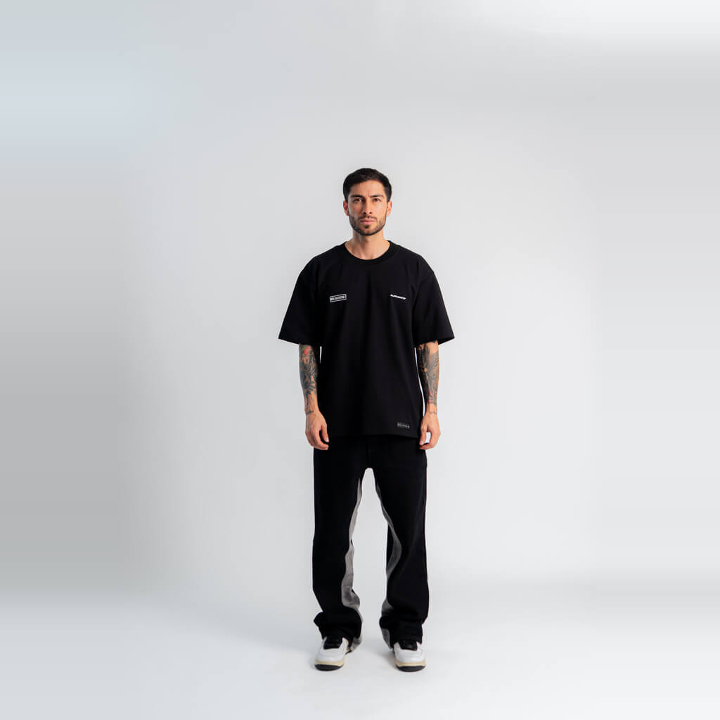 AURUM GEMS & STONES GOT JEWELS CAMISETA OVERSIZED NEGRA