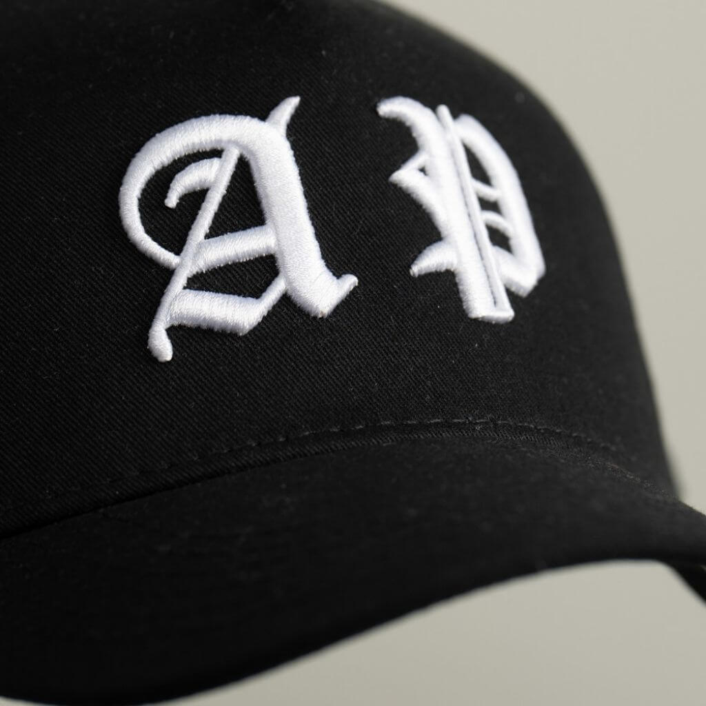 AP CROWN FIAT LUX AP CLASSIC GORRA AJUSTABLE ALL OVER NEGRA