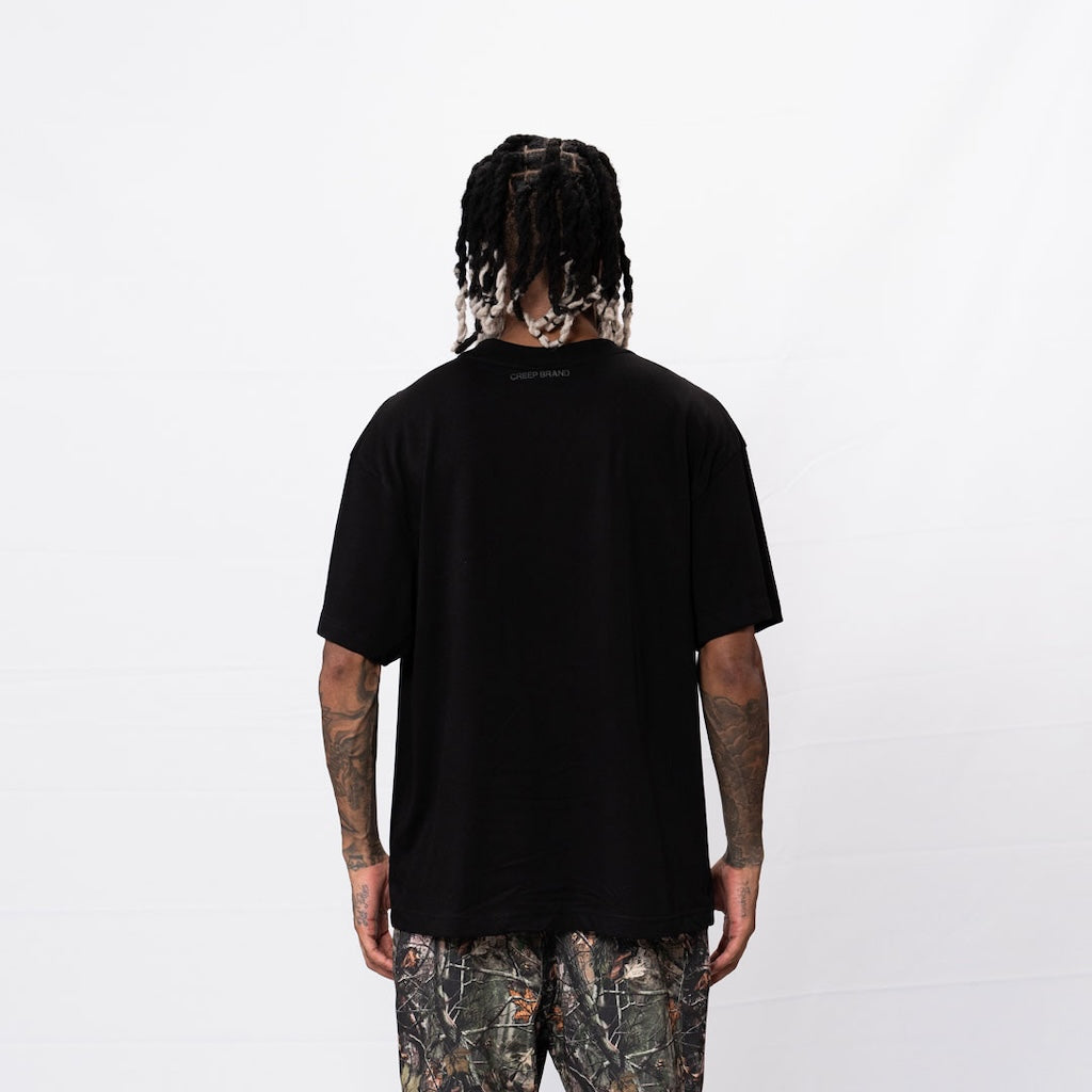 CREEP BRAND CAMISETA OVERSIZE BASICA PLACA NEGRA