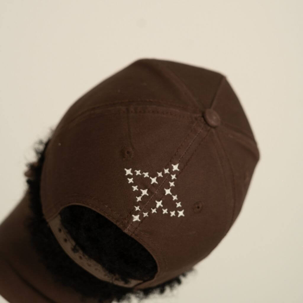 AP CROWN FIAT LUX ALTARE GORRA AJUSTABLE ALL OVER CAFE