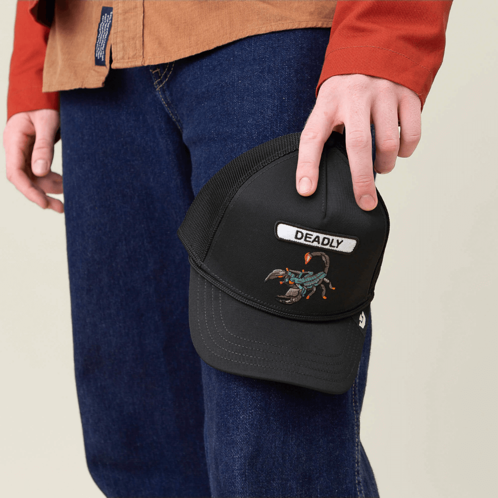 GOORIN BROS GB2 DEADLY SCORPION GORRA CAMIONERA  AJUSTABLE NEGRA