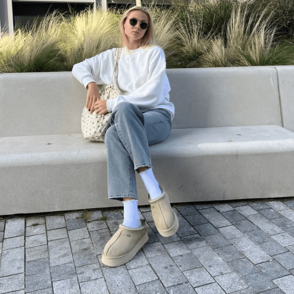 BOTAS MUJER UGG W TAZ II SLIPPERS SAND ARENA