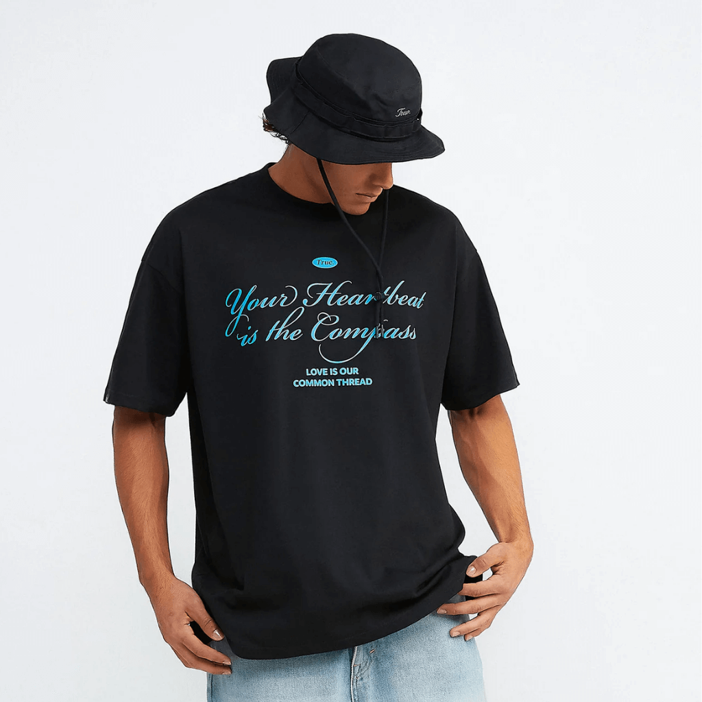 TRUE HEARTBEAT OVERSIZED CAMISETA NEGRA
