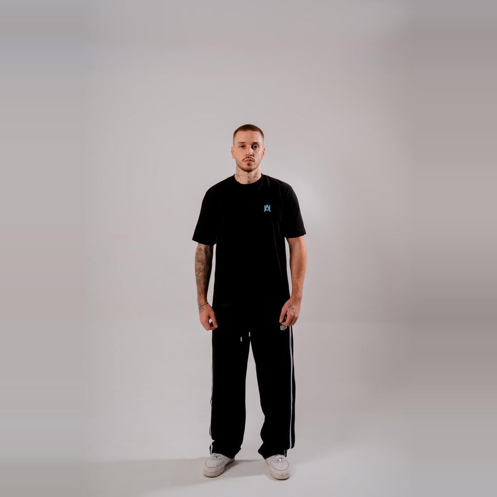 AURUM TIMELESS IMPACT CAMISETA SEMIOVERSIZED NEGRA