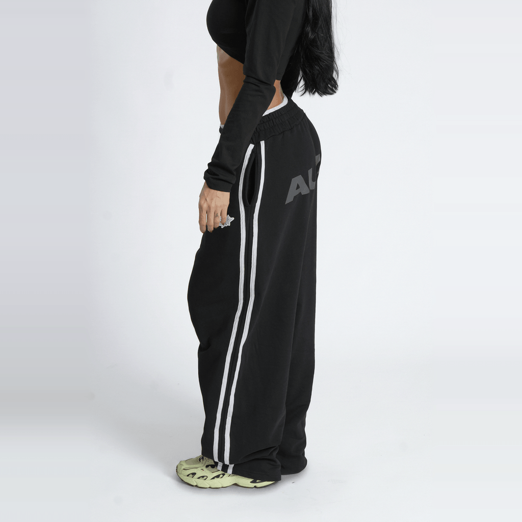 AURUM TIMELESS TIMLESS SUDADERA LOOSE FIT NEGRA